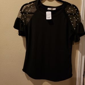 Pearl sleeve tee